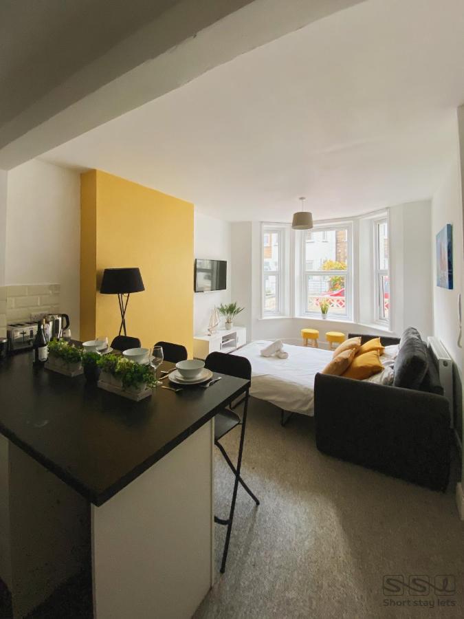 St. Michael'S Apartments Борнмът Екстериор снимка